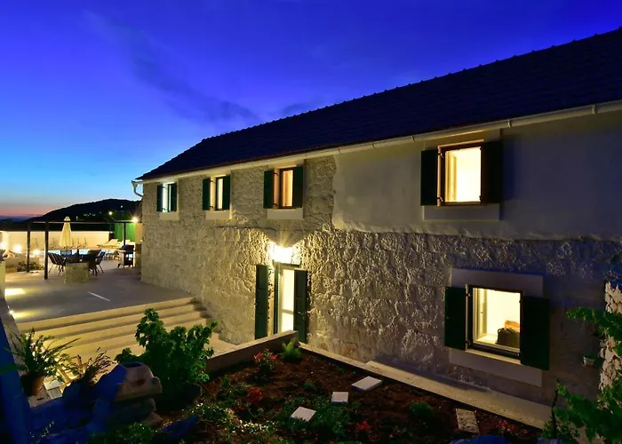 Charming And Authentic Stone Villa Stanic