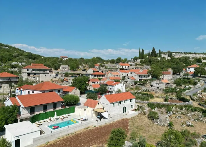 Charming And Authentic Stone Villa Stanic