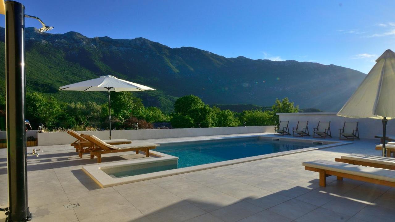 Villa Charming And Authentic Stone Stanic *