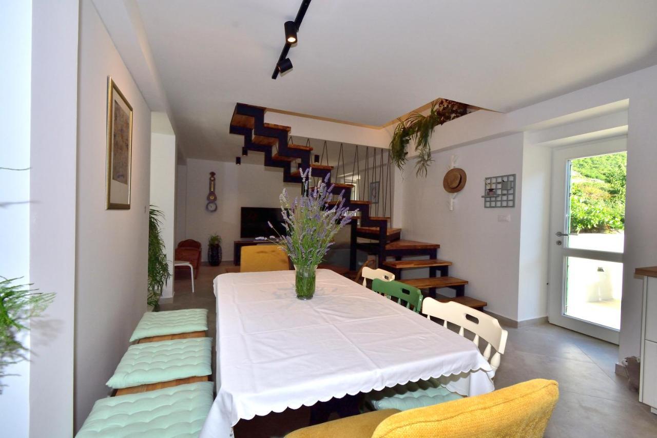 Charming And Authentic Stone Stanic Villa *