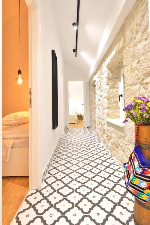 Villa Charming And Authentic Stone Stanic Zagvozd