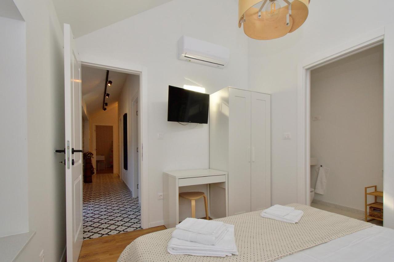 Charming And Authentic Stone Stanic Villa Zagvozd