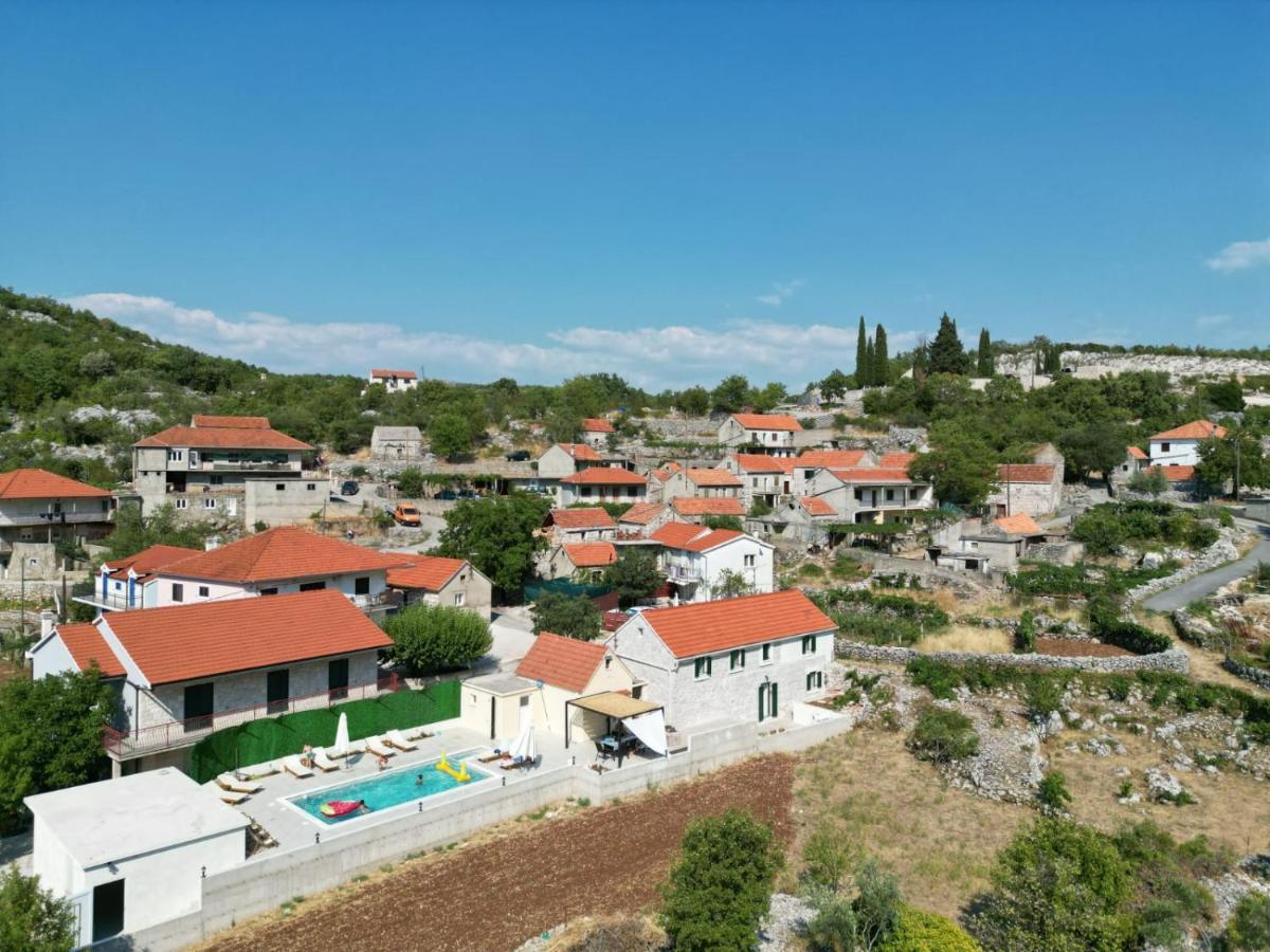 Charming And Authentic Stone Stanic Villa *